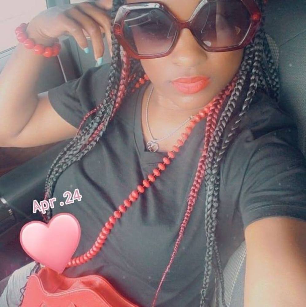 Meet your Posher, Akaisha